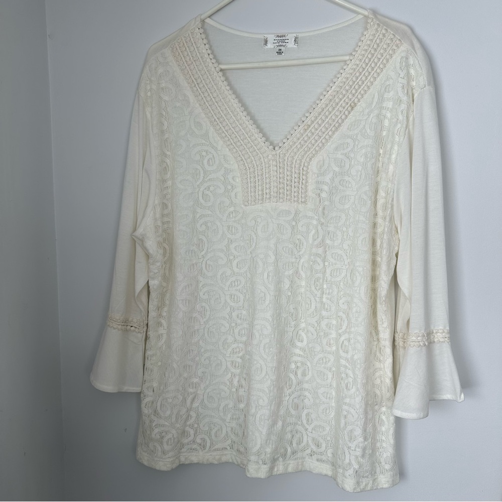 Cream Ruffled 3/4 Sleeve Blouse